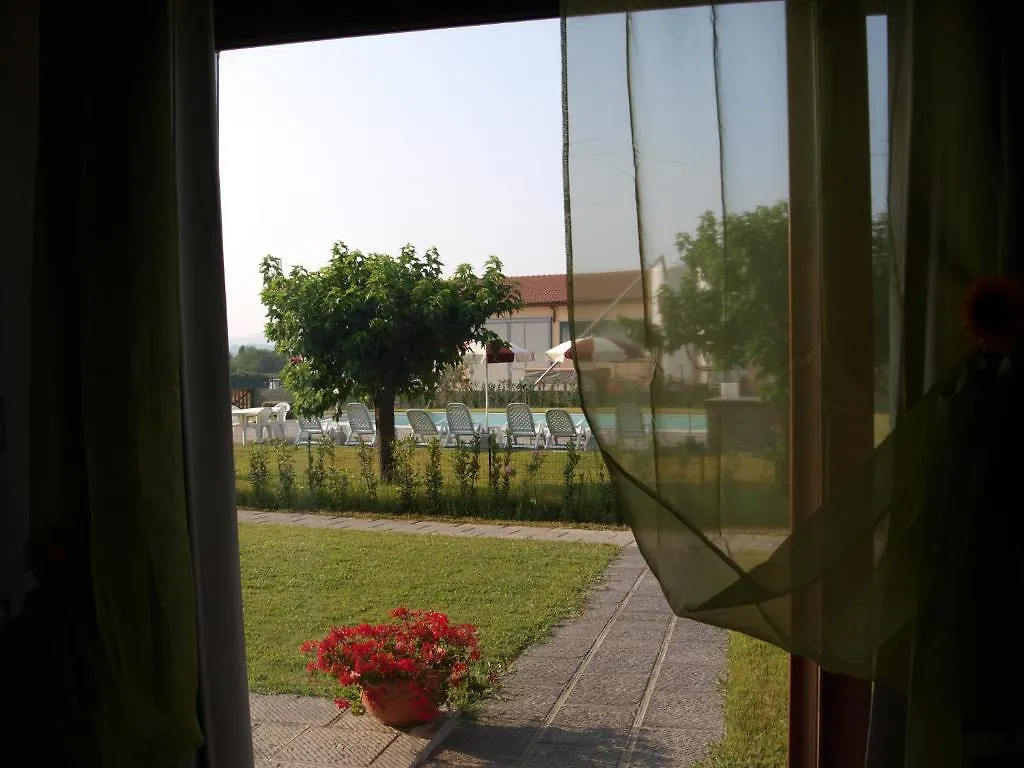 Azienda Agrituristica Il Poggetto Delle Spighe Коллесальветти Фермерский дом