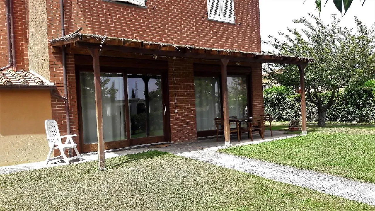Azienda Agrituristica Il Poggetto Delle Spighe Collesalvetti Farma